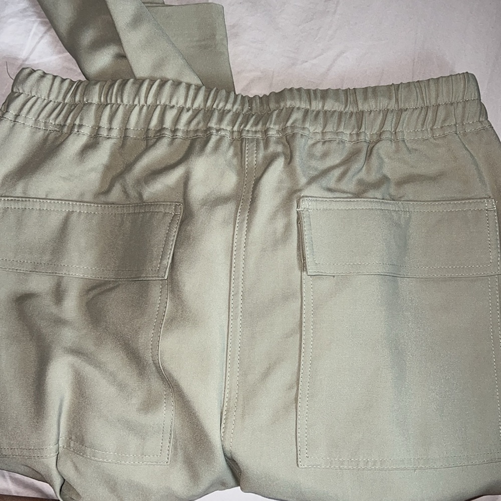 Reiss - Picture 5 of 10